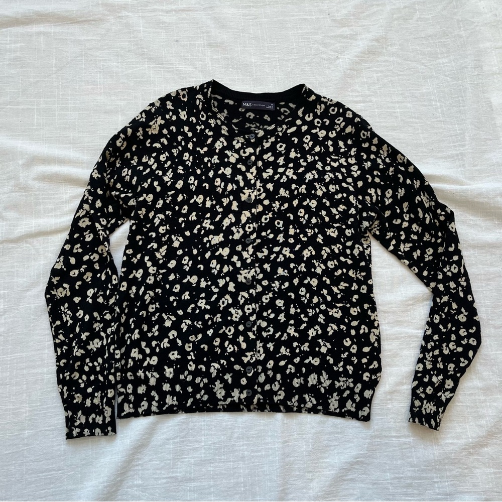 M&S Elegant Black and Cream Patterned Cardigan - Picture 7 of 13